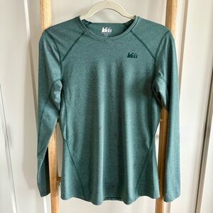 (EUC) REI Women’s Base Layer Top